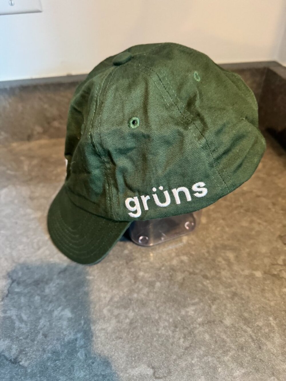 Grüns Gummies Superfood Hat Green Embroidered Smile Logo Cap OS EUC - Picture 2 of 9